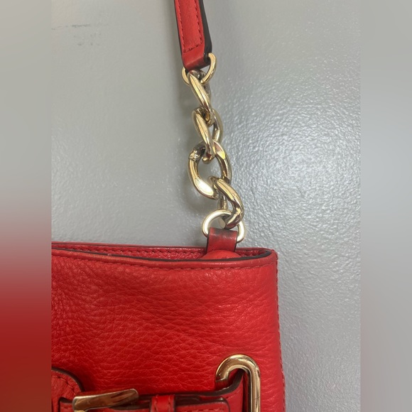 Michael Kors Hamilton Leather Messenger Bag - Picture 2 of 7